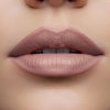 Hulu Wegańska matowo-satynowa pomadka w wykręcanej kredce Lip Rouge Beige Babe