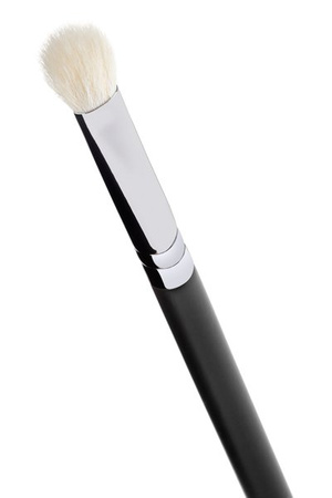 P66 Hulu pędzel do blendowania i cieniowania – lekko spłaszczony